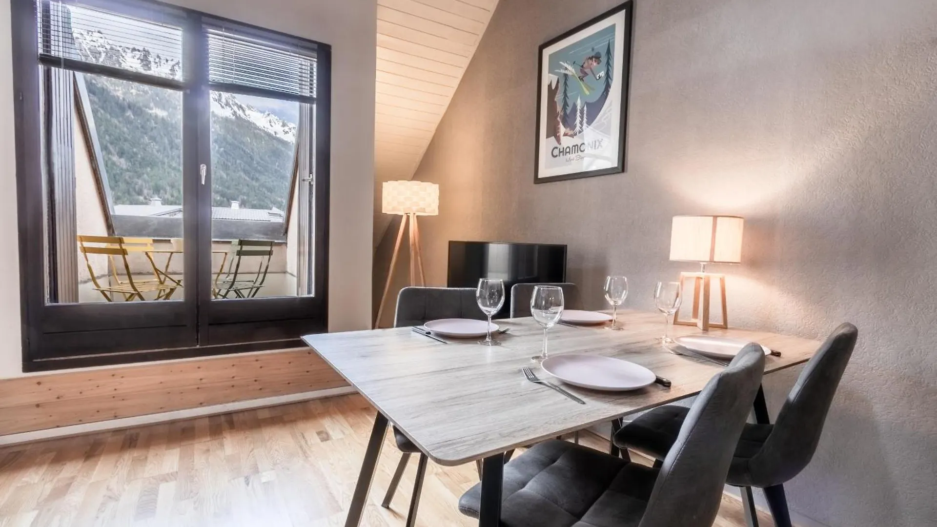 Triplex Aiguille Du Midi Apartment Chamonix